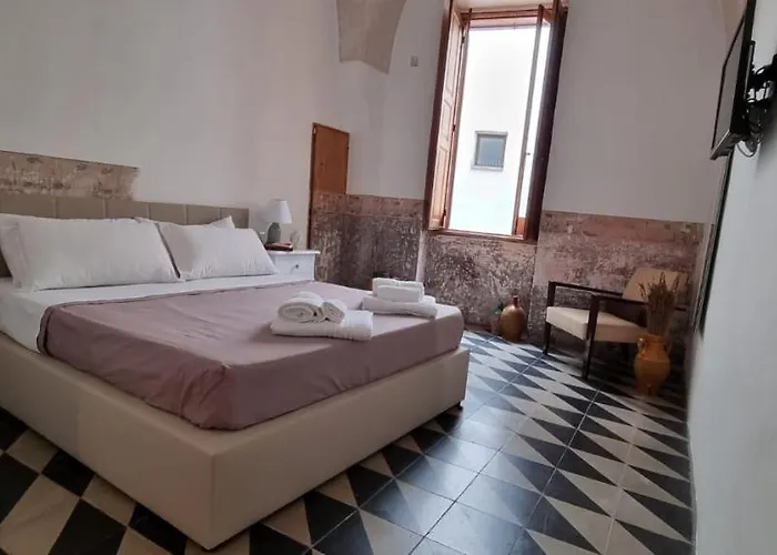 Palazzo Donna Chicchi Oda ve Kahvaltı Galatone